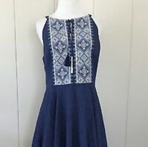 NEW White House Black Market Dress